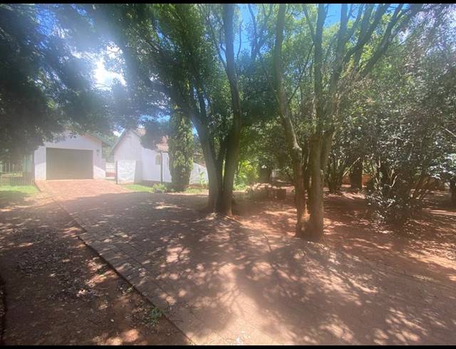 4 BEDROOM HOUSE FOR SALE IN KANONKOP